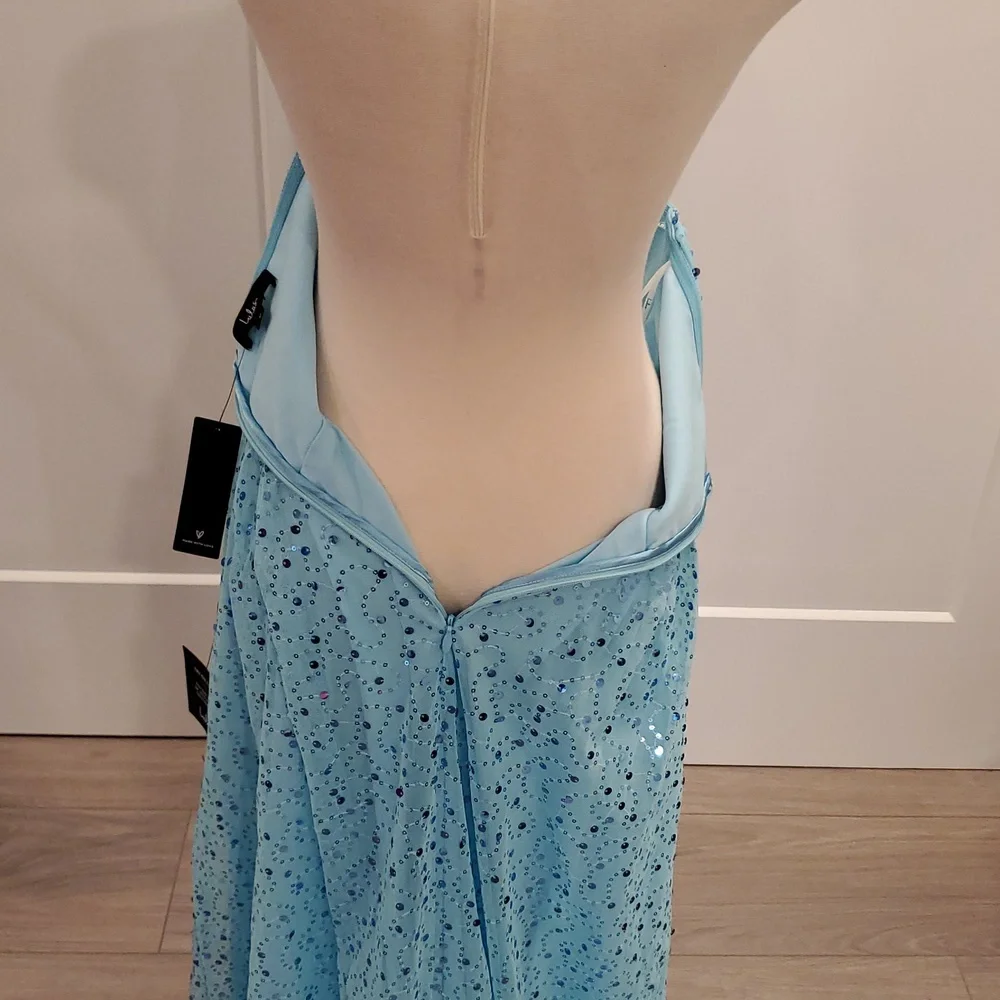 Lulu's Sparkling Strapless Blue maxi dress perfect for prom  Size M NWOT - Picture 8 of 9